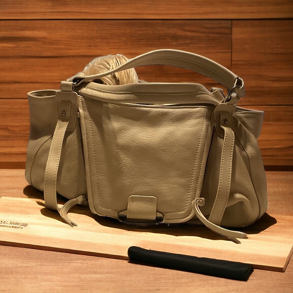 KOOBA JONNIE LEATHER SHOPPER in GARDENIA -TAN - Picture 4 of 7